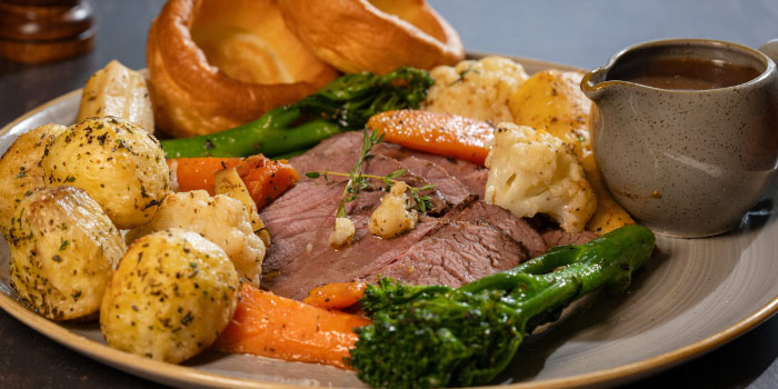 CHRISTMAS MENU